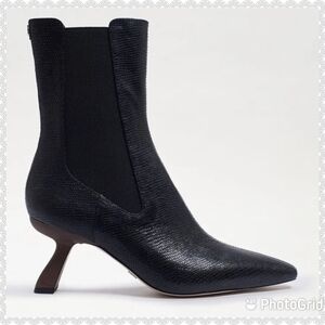 Sam Edelman Black Textured Heeled Boots